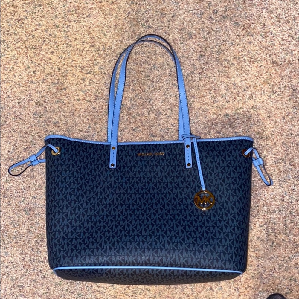 Navy Michael Kors tote